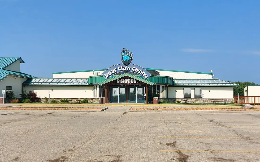Bear Claw Casino and hotel entrance across the parking lot